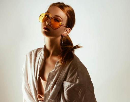 Yeşil Elbise Altına Ne Renk Ayakkabı: Moda İpuçları ve Stil Önerileri tarzkadin.com2